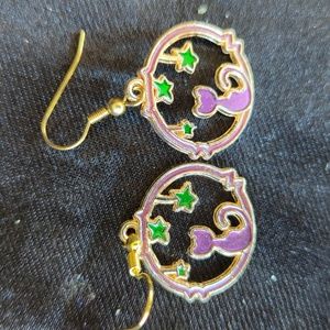 Beautiful Cat. Looking at the Stars Earrings